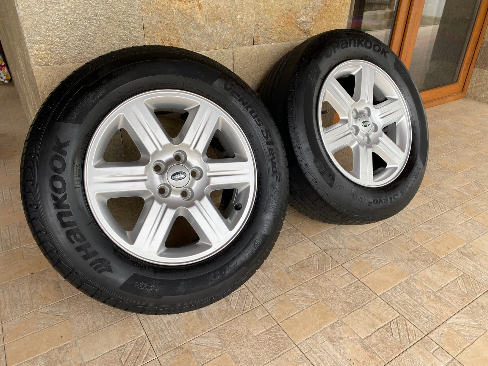 Гуми с джанти Hankook 235/65R17, снимка 6 - Гуми и джанти - 54055279