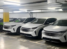 Peugeot 3008 по-големия дисплей, Allure e-DSC Hybrid 145, снимка 1