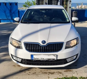 Skoda Octavia 2.0 TDI DSG сменен двигател на 130757км., снимка 3