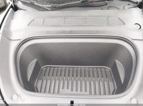 Tesla Model Y Performance Dual Motor All-Wheel Drive, снимка 10