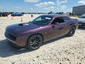 Dodge Challenger R/T SCAT PACK