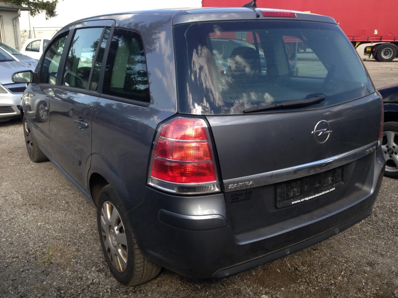 Opel Zafira МЕТАН1.6iCNG/7седалки/NAVI/клима/FamilyЕ4, снимка 10 - Автомобили и джипове - 46752017