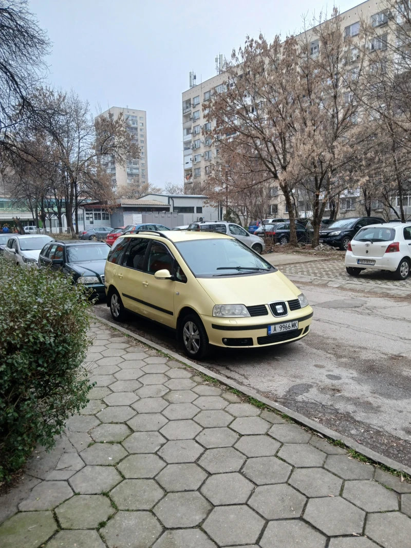 Seat Alhambra 1.9TDI, снимка 9 - Автомобили и джипове - 48100820