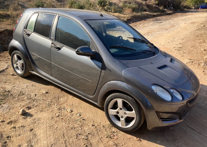 Smart Forfour, снимка 2 - Автомобили и джипове - 47960226