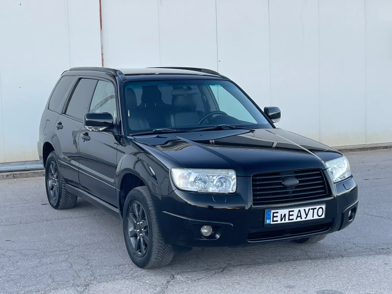 Subaru Forester 2.0i Газ/Бензин, снимка 5 - Автомобили и джипове - 47972580