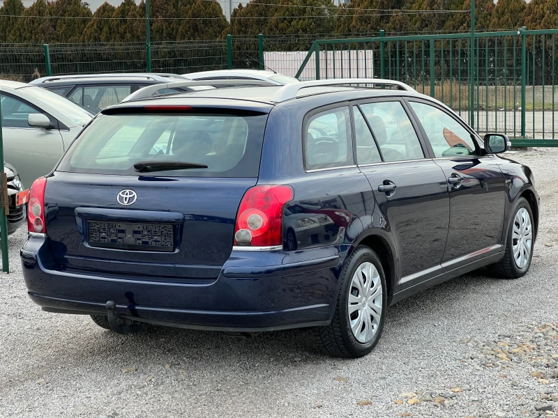 Toyota Avensis 1.8 VVTI, снимка 4 - Автомобили и джипове - 48232245