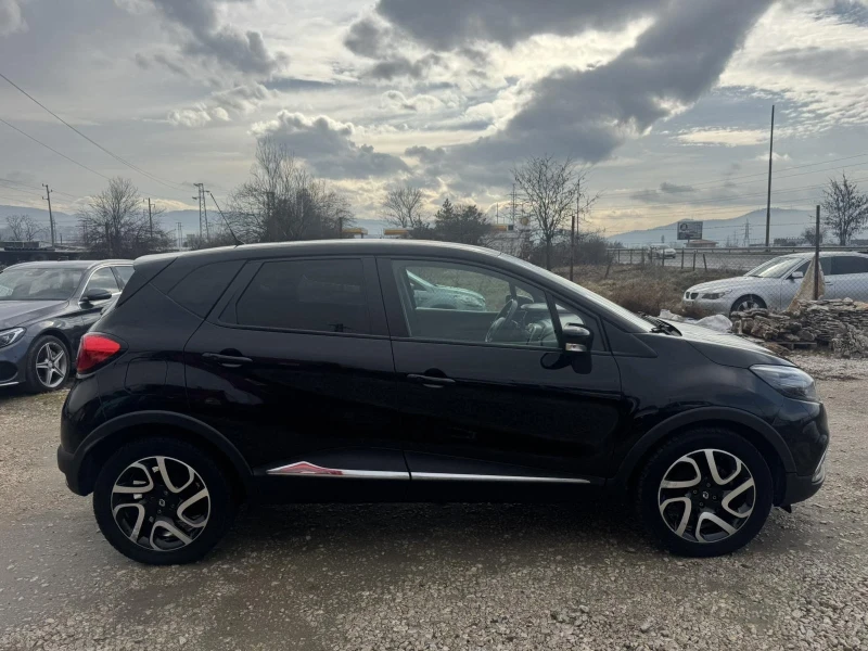 Renault Captur 1.5DCI, снимка 4 - Автомобили и джипове - 48915914