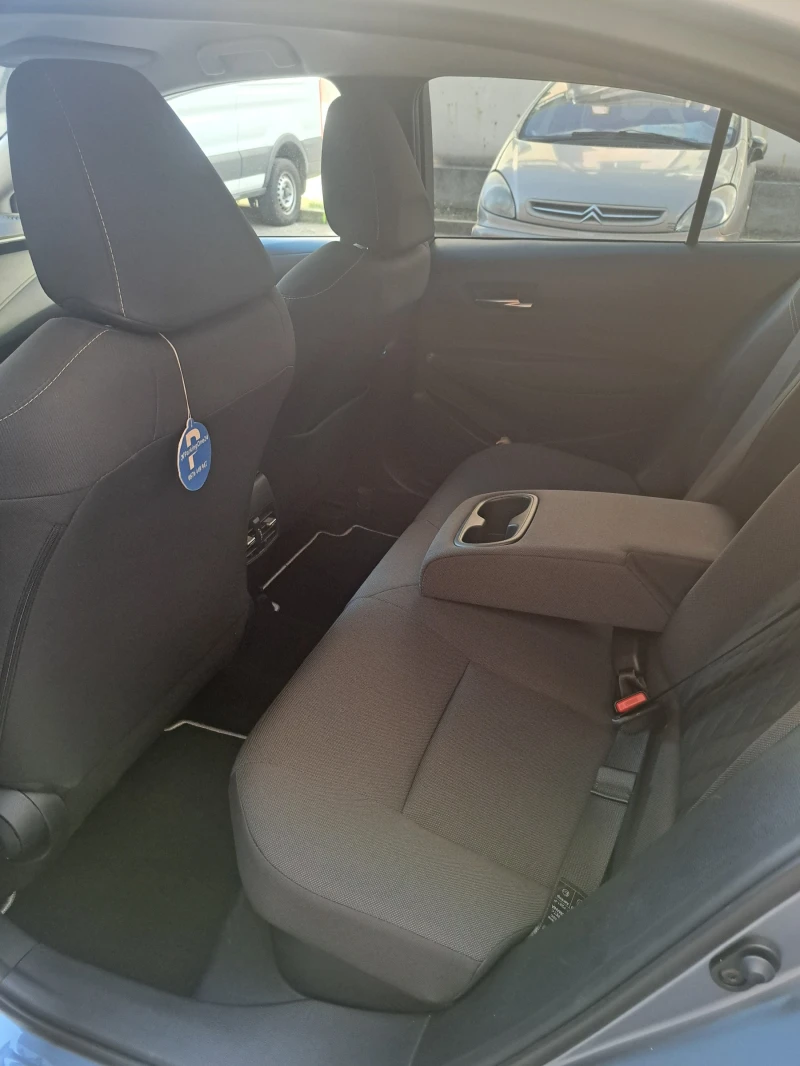 Toyota Corolla, снимка 10 - Автомобили и джипове - 51767793