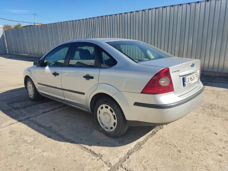 Ford Focus МК2 СЕДАН , снимка 5 - Автомобили и джипове - 52478412