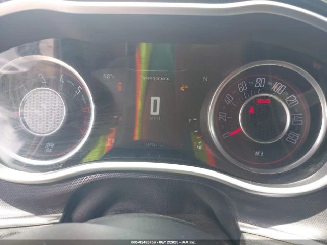 Dodge Challenger R/T PLUS - изображение 7