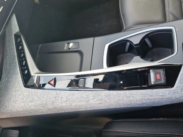 Peugeot 3008 Allure e-DSC Hybrid 145 | Mobile.bg   9