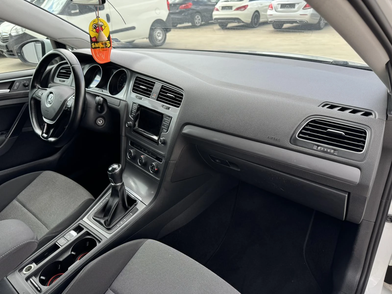 VW Golf  - изображение 10