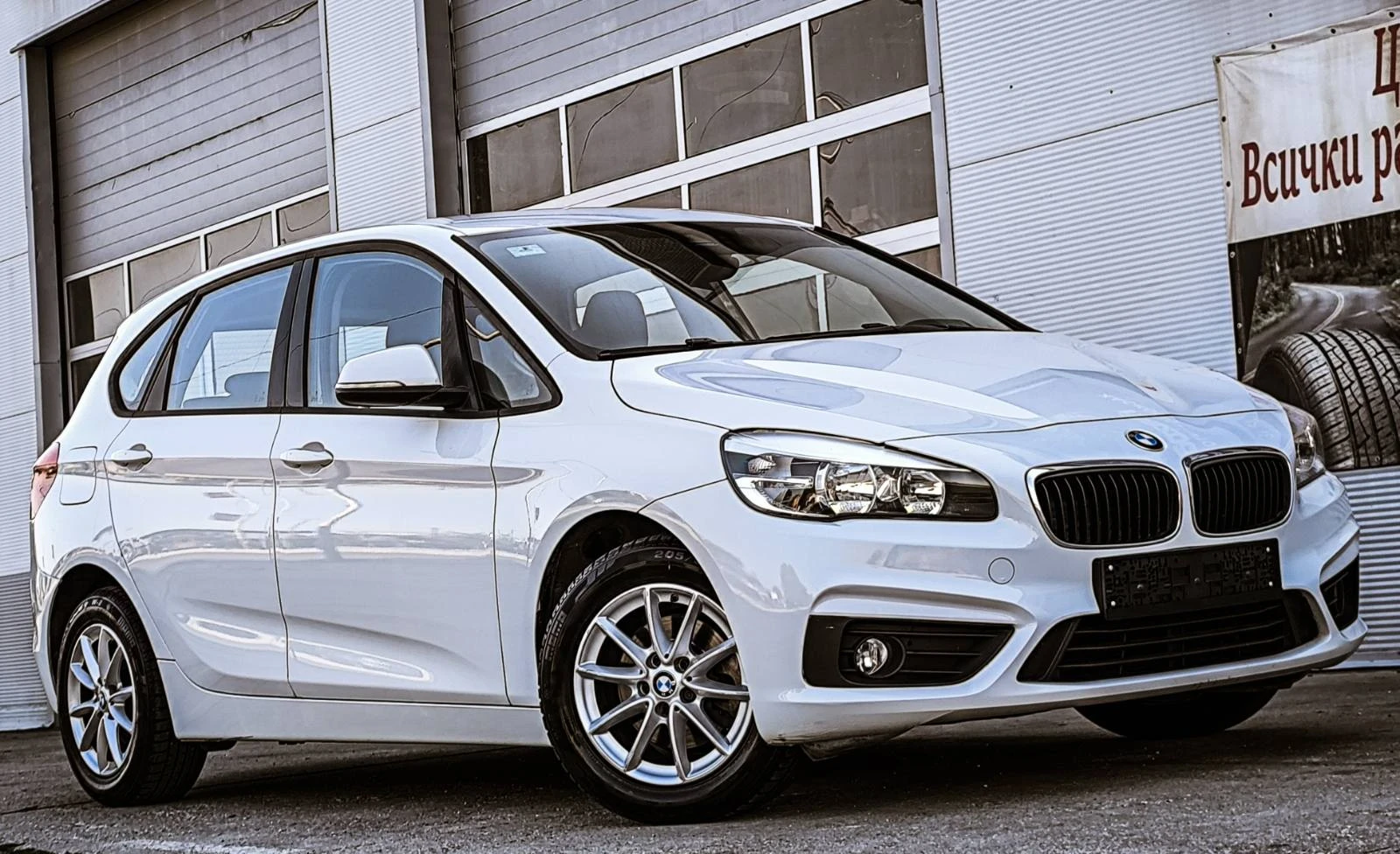 BMW 216 ACTIVE TOURER - изображение 3