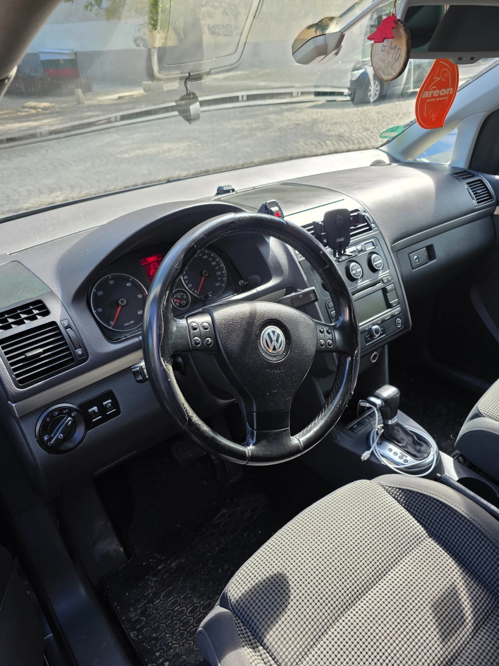 VW Touran 2 мотор - изображение 5