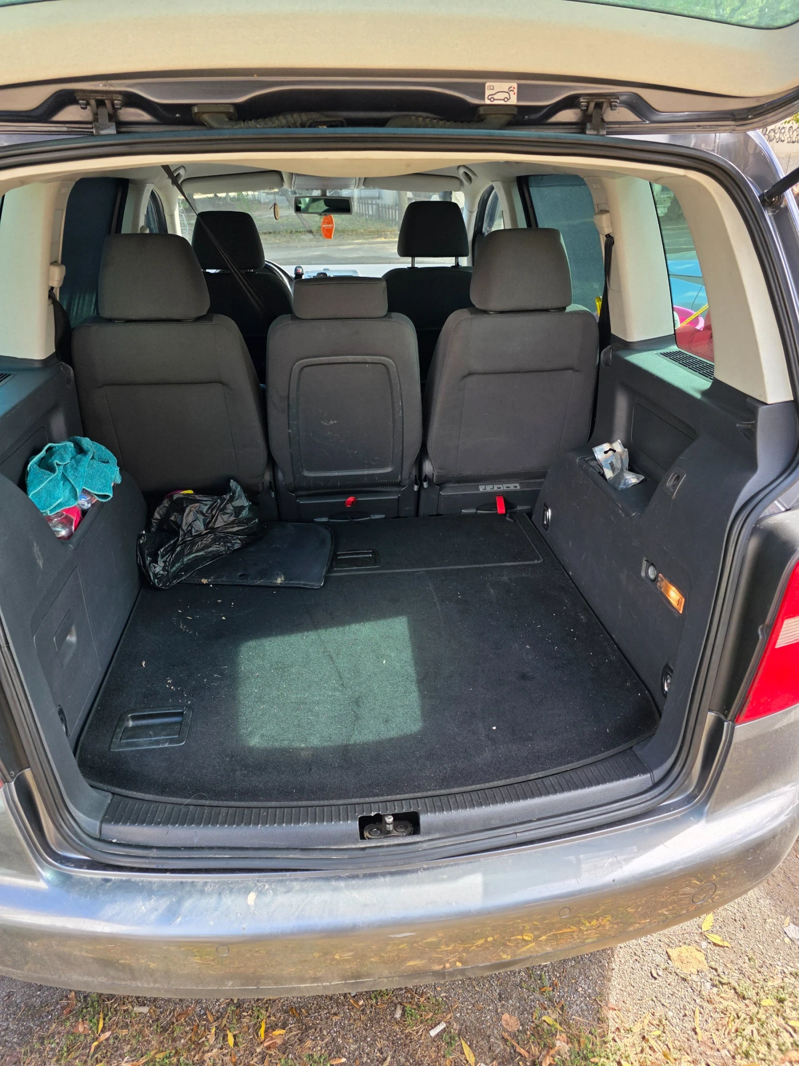 VW Touran 2 мотор - изображение 8