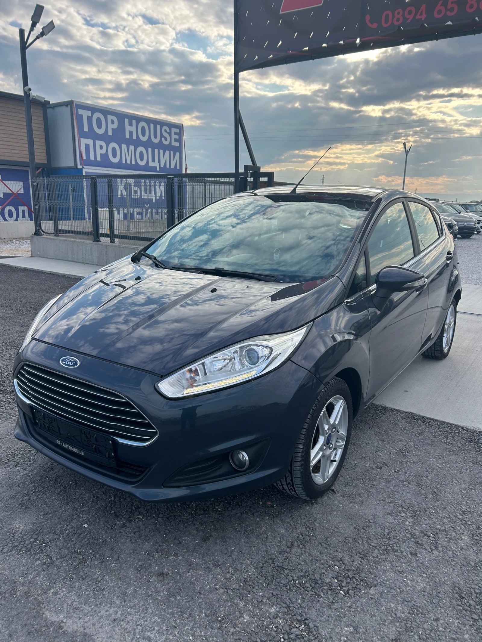 Ford Fiesta 1.6 TITANIUM, снимка 2 - Автомобили и джипове - 53327767