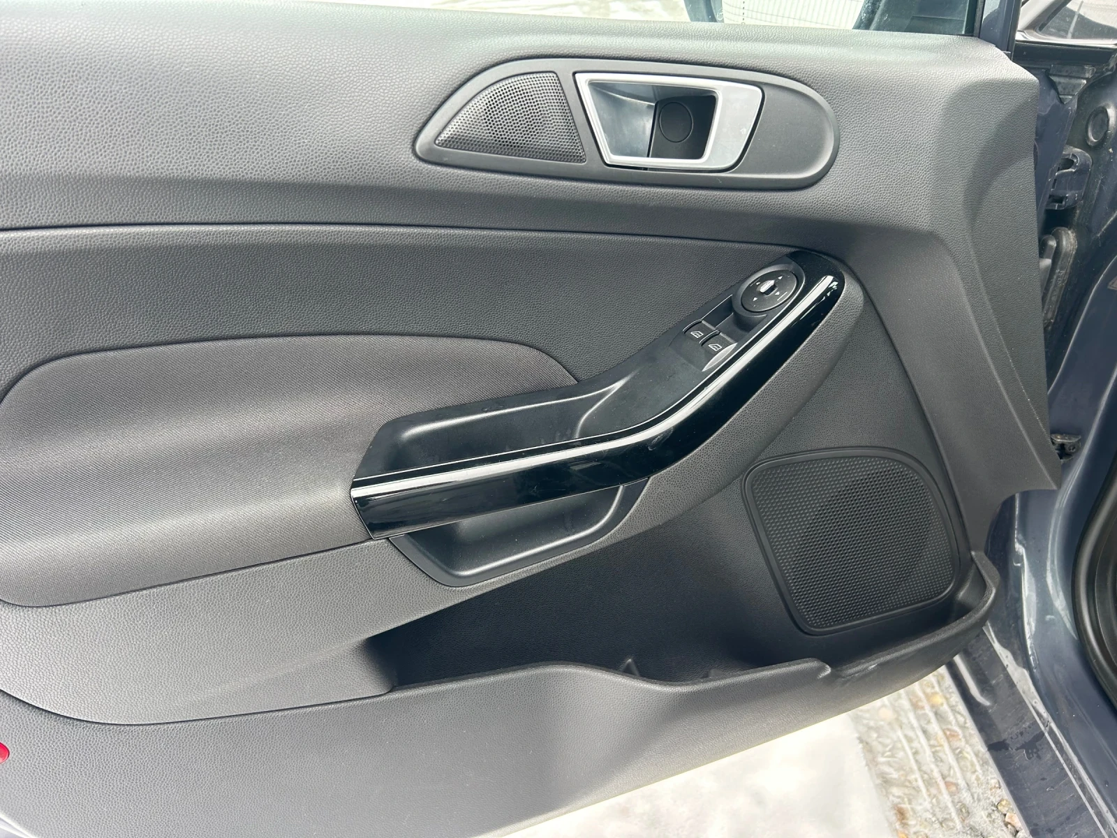 Ford Focus 1.6  - изображение 10