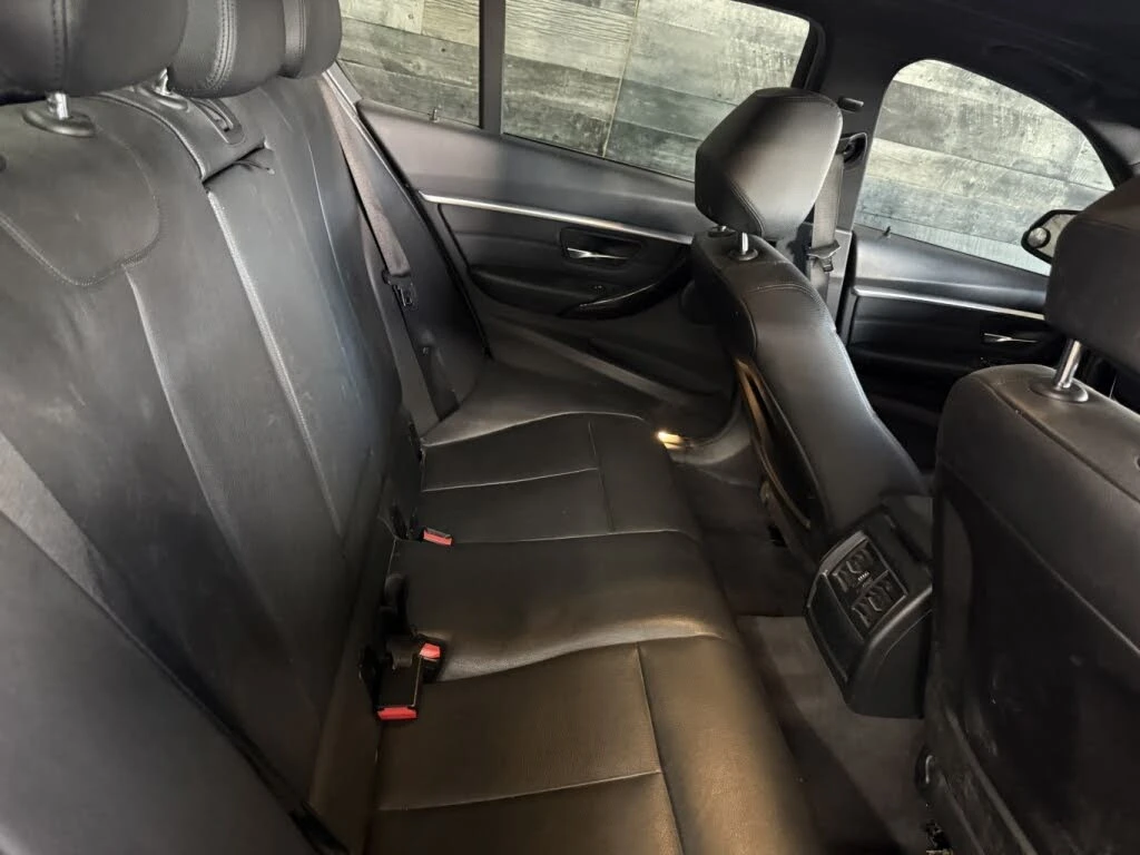 BMW 330 330i xDrive* АвтоКредит* (Цена до БГ)  - изображение 9