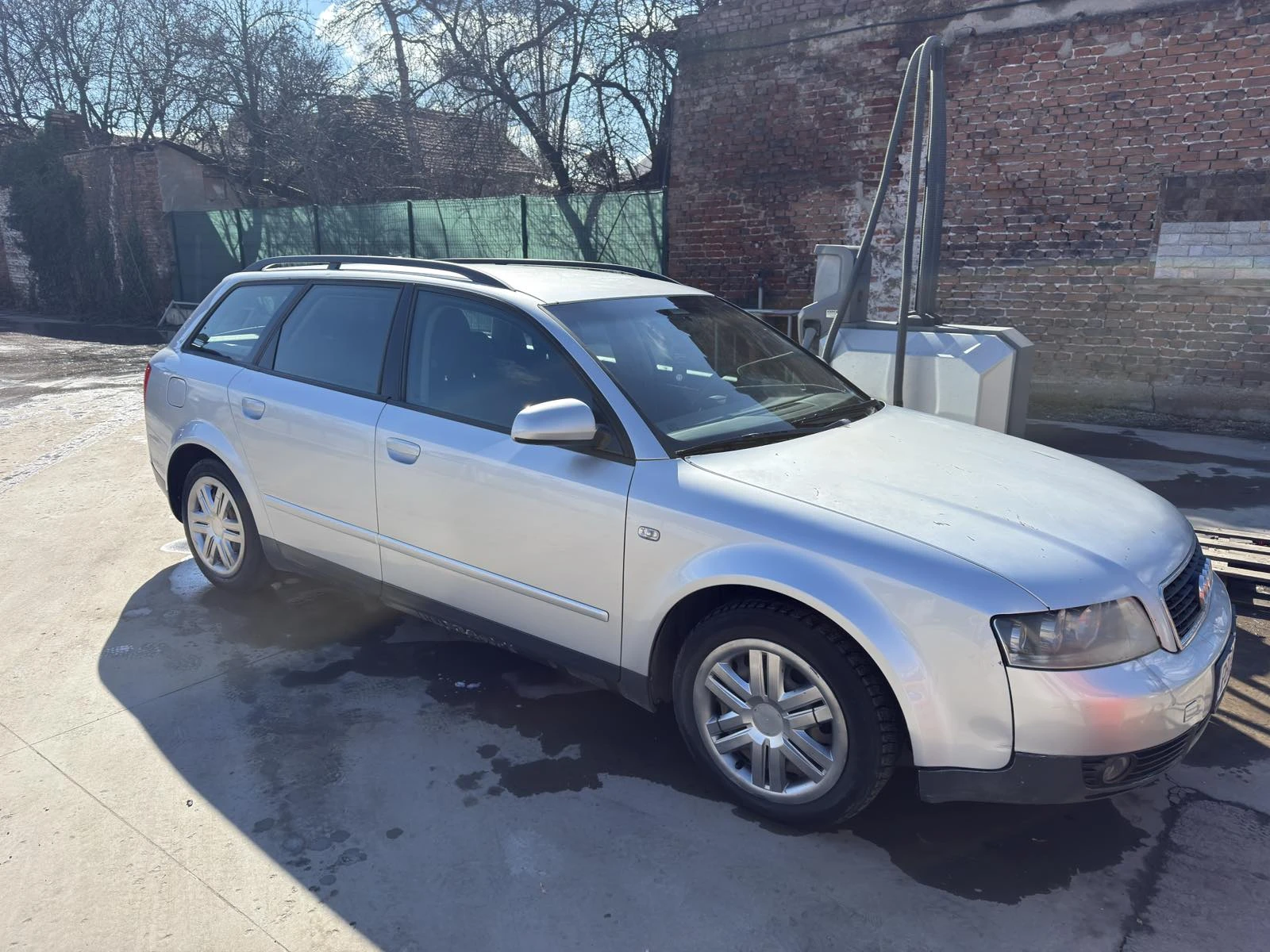 Audi A4 1.9, снимка 4 - Автомобили и джипове - 53713395