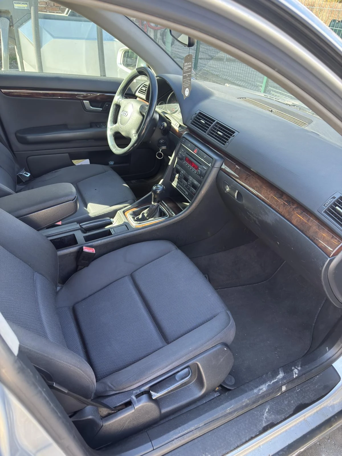 Audi A4 1.9, снимка 2 - Автомобили и джипове - 53713395