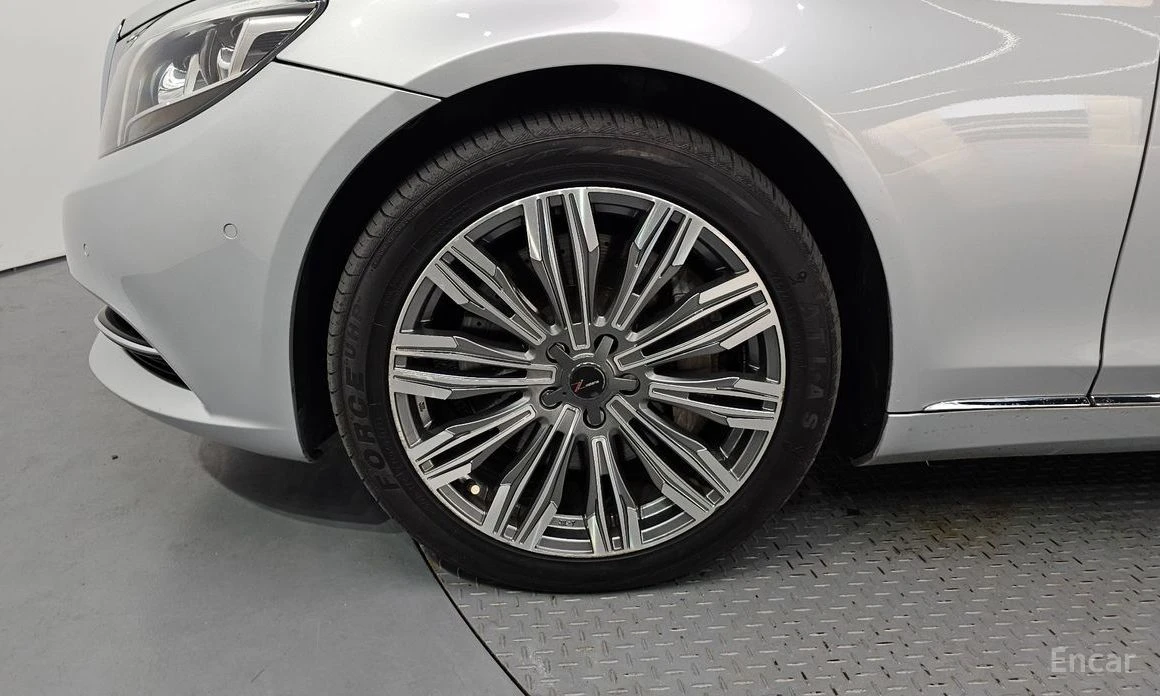 Mercedes-Benz S 500, снимка 5 - Автомобили и джипове - 54207631