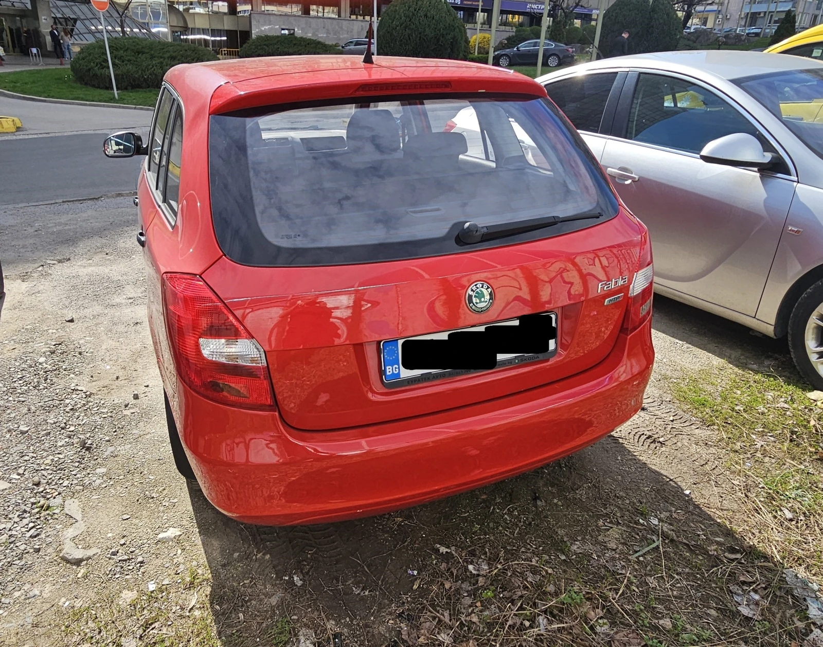 Skoda Fabia 2013г., снимка 5 - Автомобили и джипове - 54227839