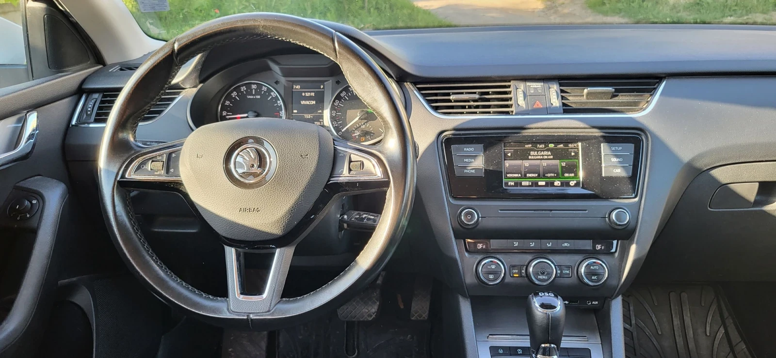 Skoda Octavia 2.0 TDI DSG сменен двигател на 130757км., снимка 9 - Автомобили и джипове - 54646192