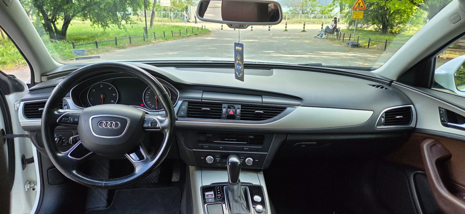 Audi A6 2.0TDI, снимка 9 - Автомобили и джипове - 54724468