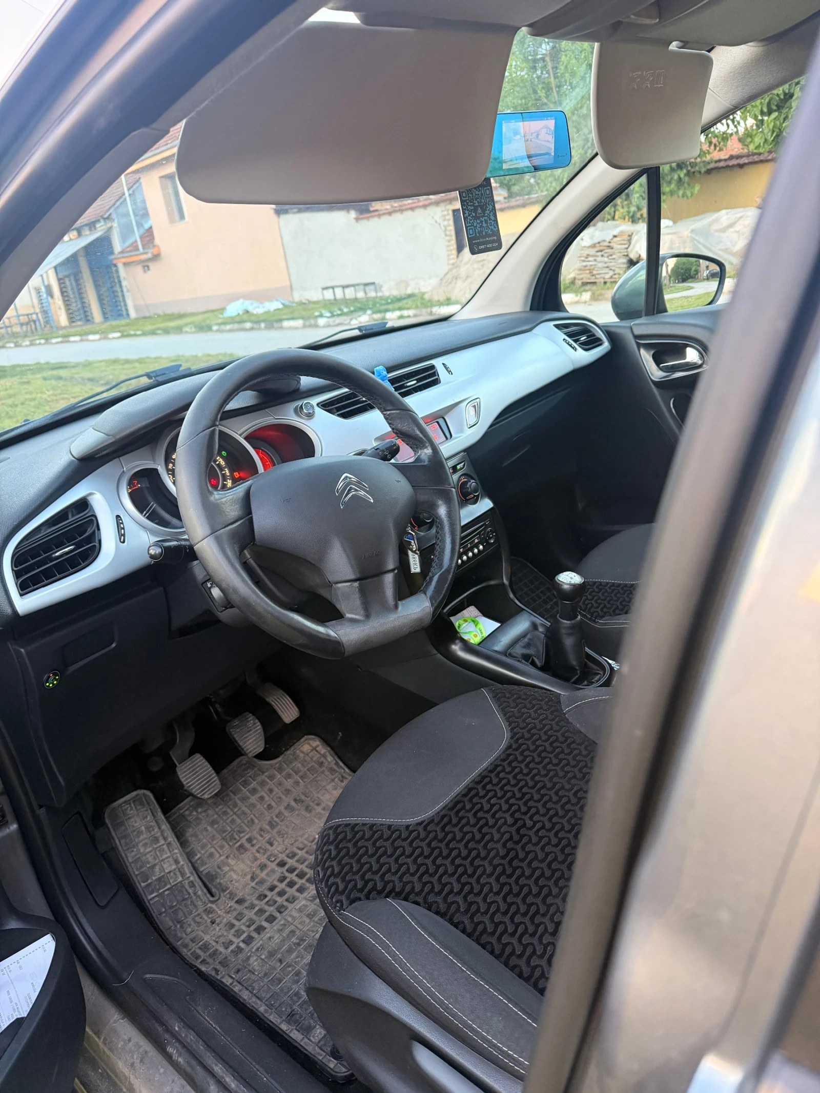 Citroen C3, снимка 8 - Автомобили и джипове - 54812694