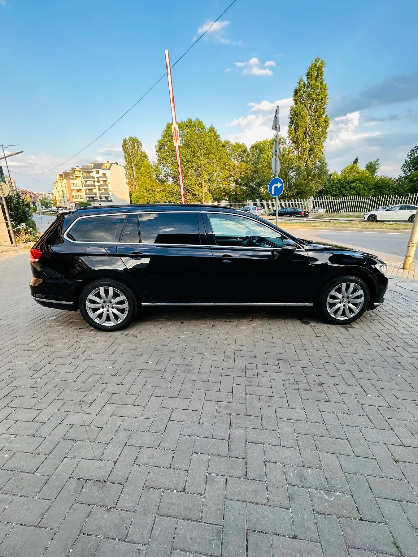 VW Passat Variant, снимка 7 - Автомобили и джипове - 55404207