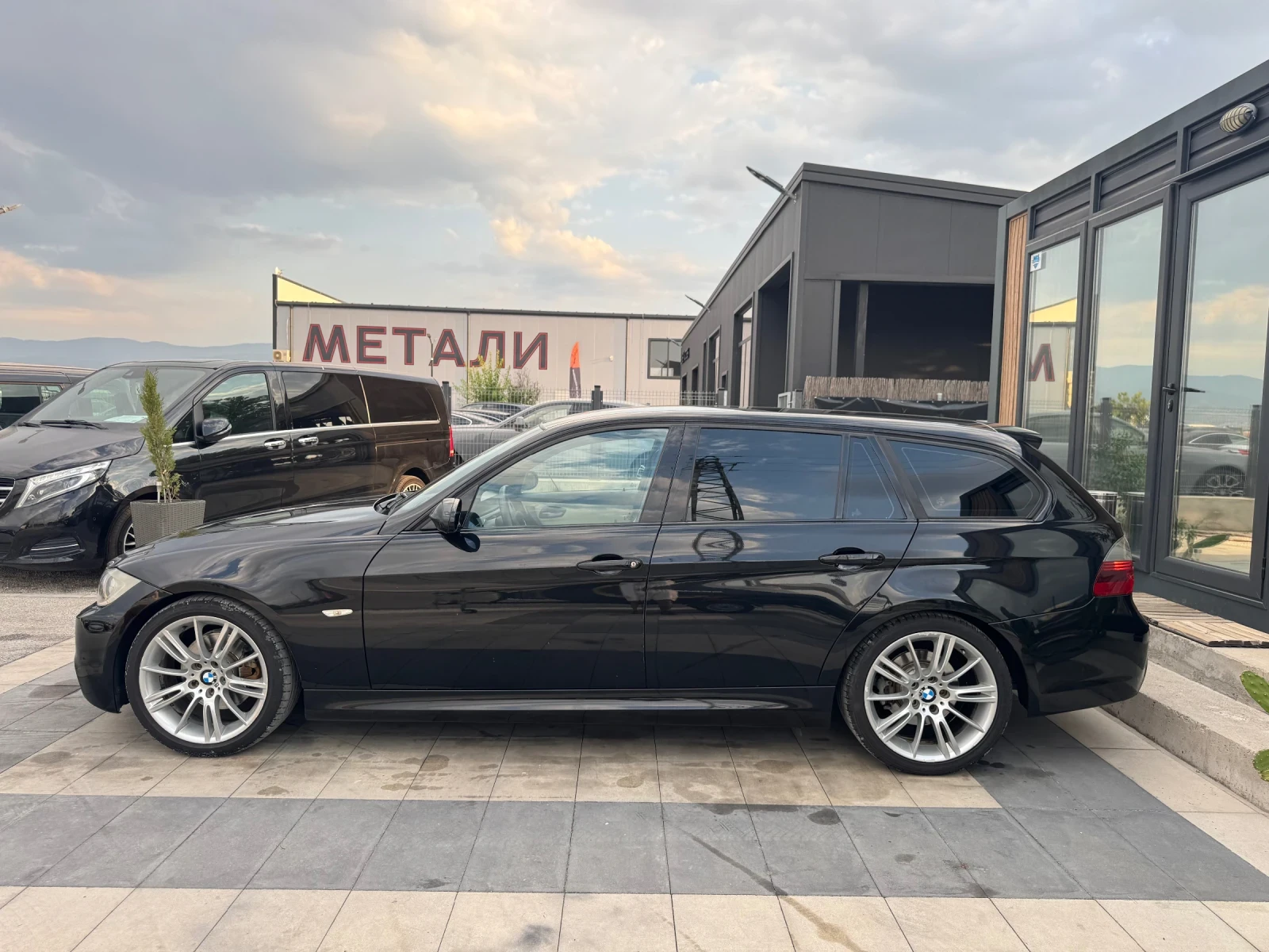 BMW 320 M-PACK FACELIFT ANGELEYES, снимка 4 - Автомобили и джипове - 55571631