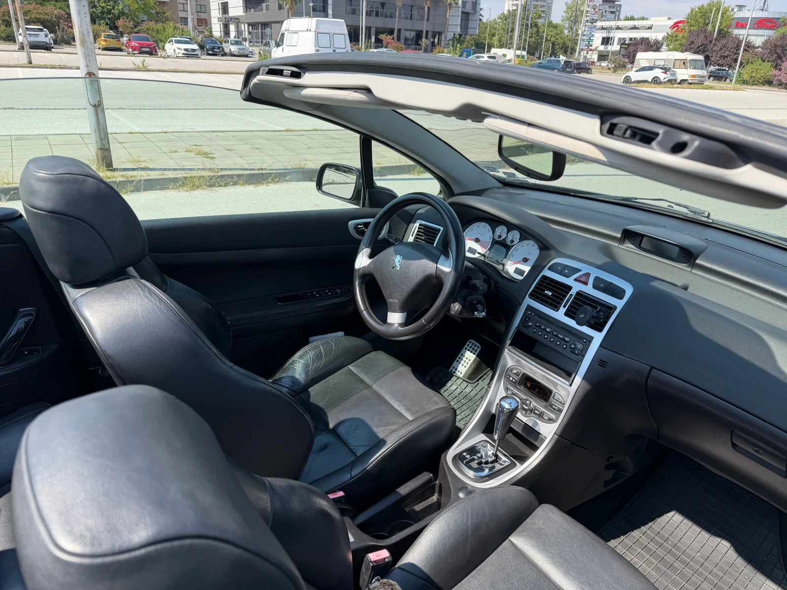 Peugeot 307 CC, снимка 6 - Автомобили и джипове - 55585732