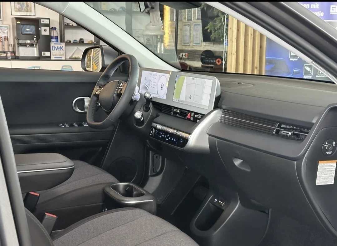 Hyundai Ioniq 5 58kw 10000km New, снимка 13 - Автомобили и джипове - 55772889
