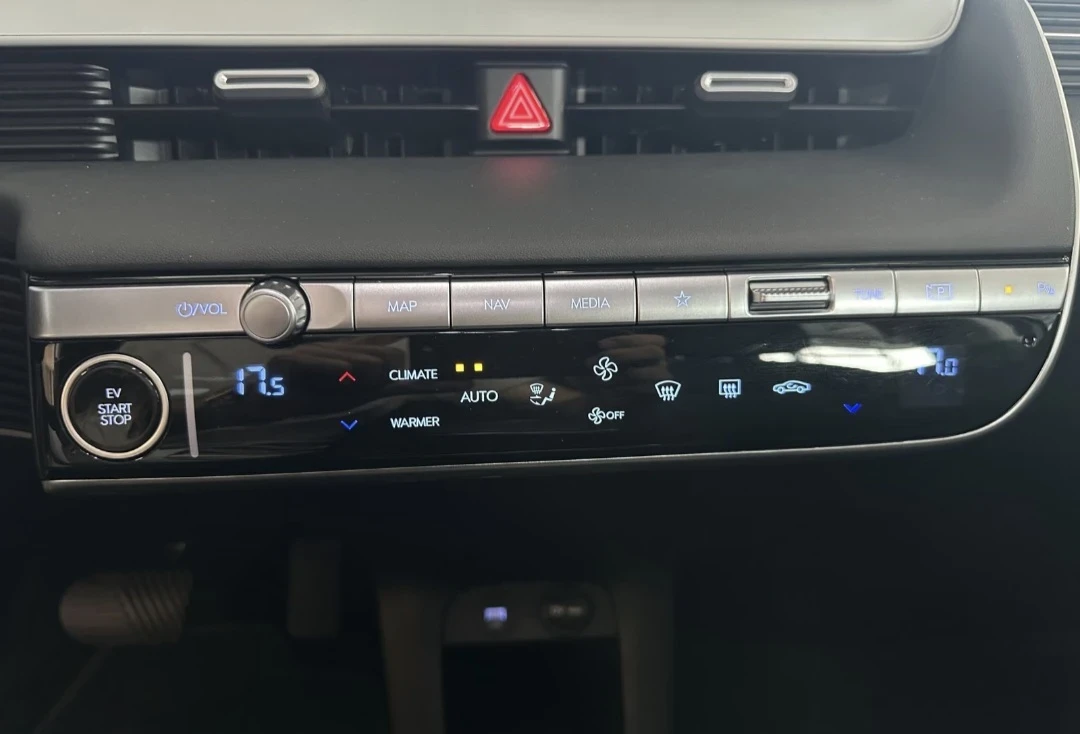 Hyundai Ioniq 5 58kw 10000km New, снимка 15 - Автомобили и джипове - 55772889