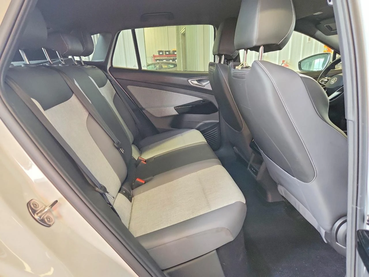 VW ID.4 * RWD*  | Mobile.bg � ����������� 12