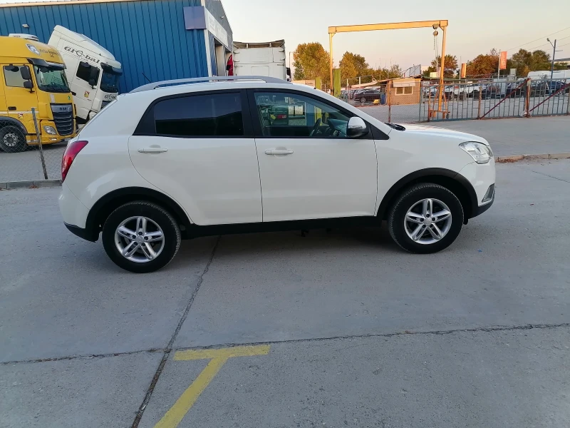 SsangYong Korando БЕНЗИН ГАЗ, снимка 7 - Автомобили и джипове - 47626937