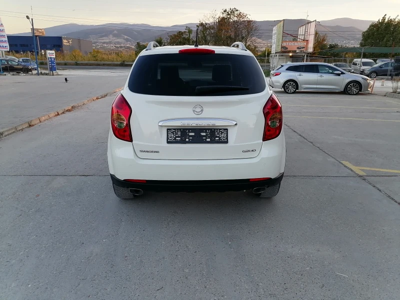 SsangYong Korando БЕНЗИН ГАЗ, снимка 5 - Автомобили и джипове - 47626937