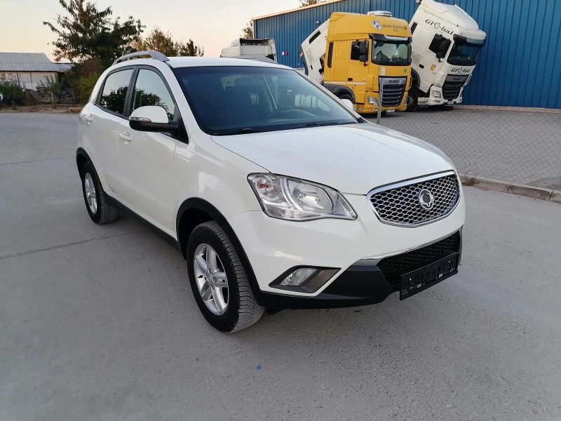 SsangYong Korando БЕНЗИН ГАЗ, снимка 8 - Автомобили и джипове - 47626937