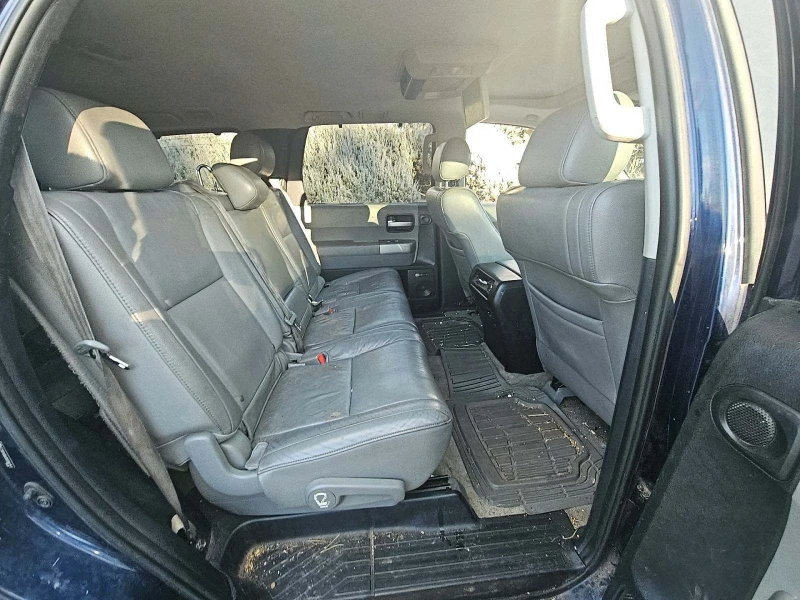 Toyota Sequoia, снимка 13 - Автомобили и джипове - 49383682