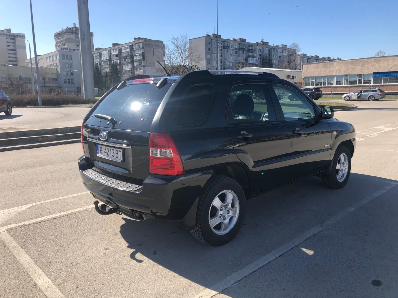 Kia Sportage 2.0 CRDI 4WD, снимка 4 - Автомобили и джипове - 51848605