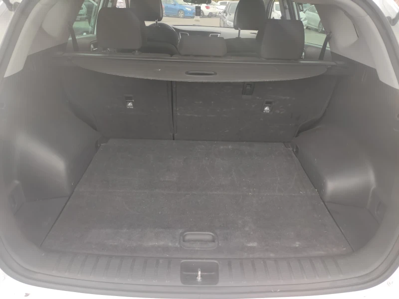 Hyundai Tucson 1.7 CRDI Xpossible 145000 km, снимка 12 - Автомобили и джипове - 52307409