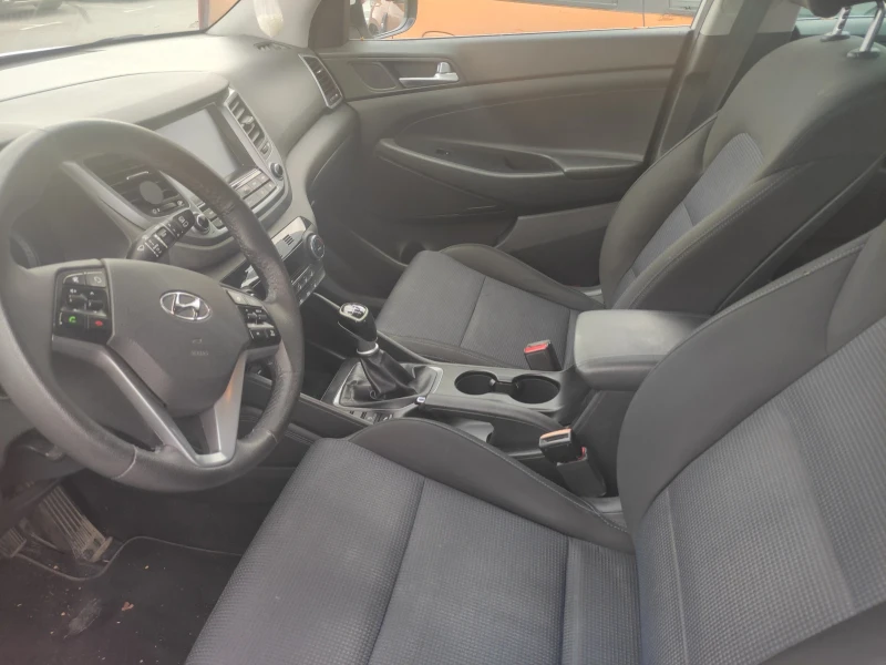 Hyundai Tucson 1.7 CRDI Xpossible 145000 km, снимка 9 - Автомобили и джипове - 52307409