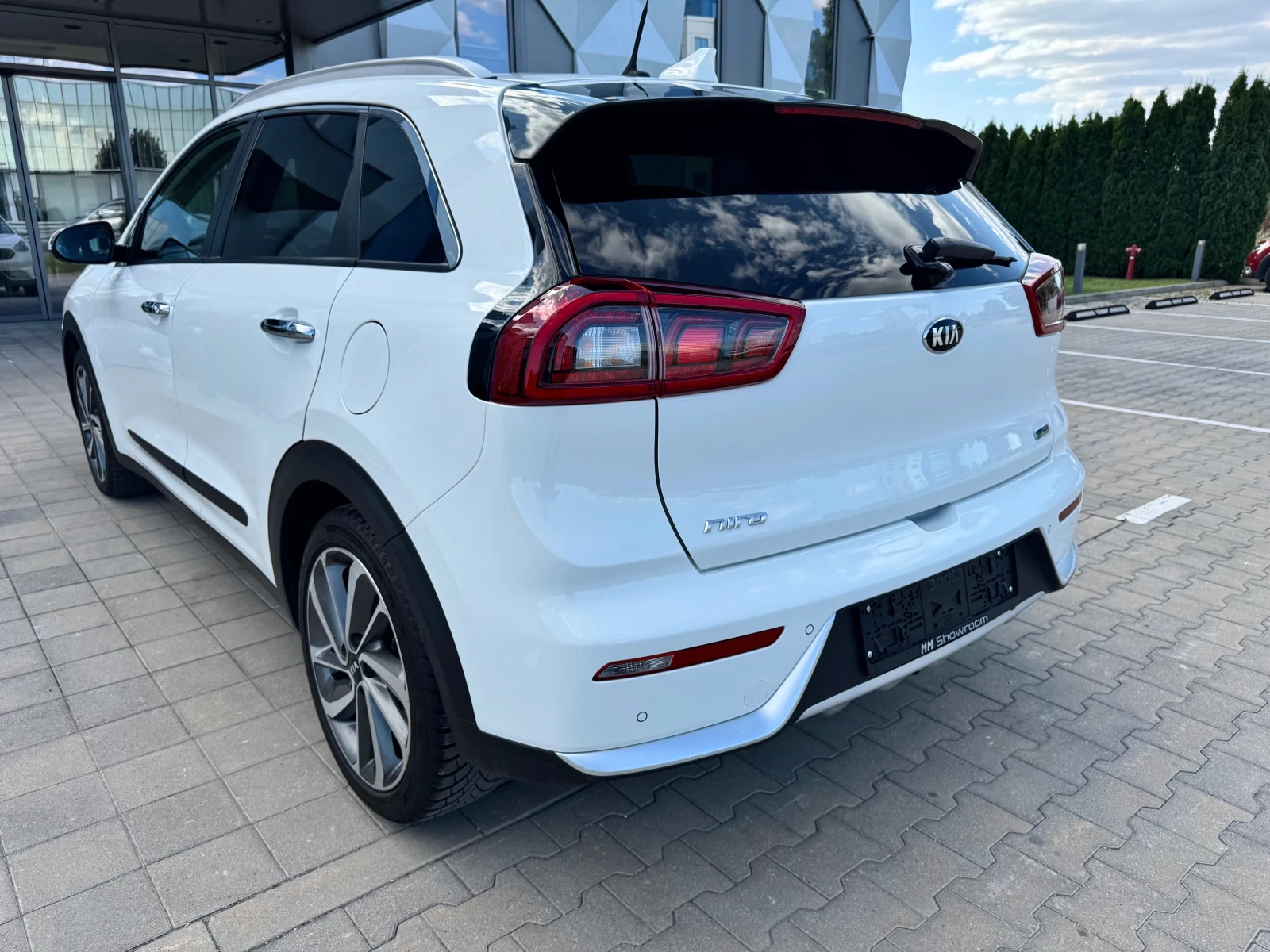 Kia Niro HYBRID-С.КНИЖКА-LANE-ASIST-КАМЕРА- - изображение 6
