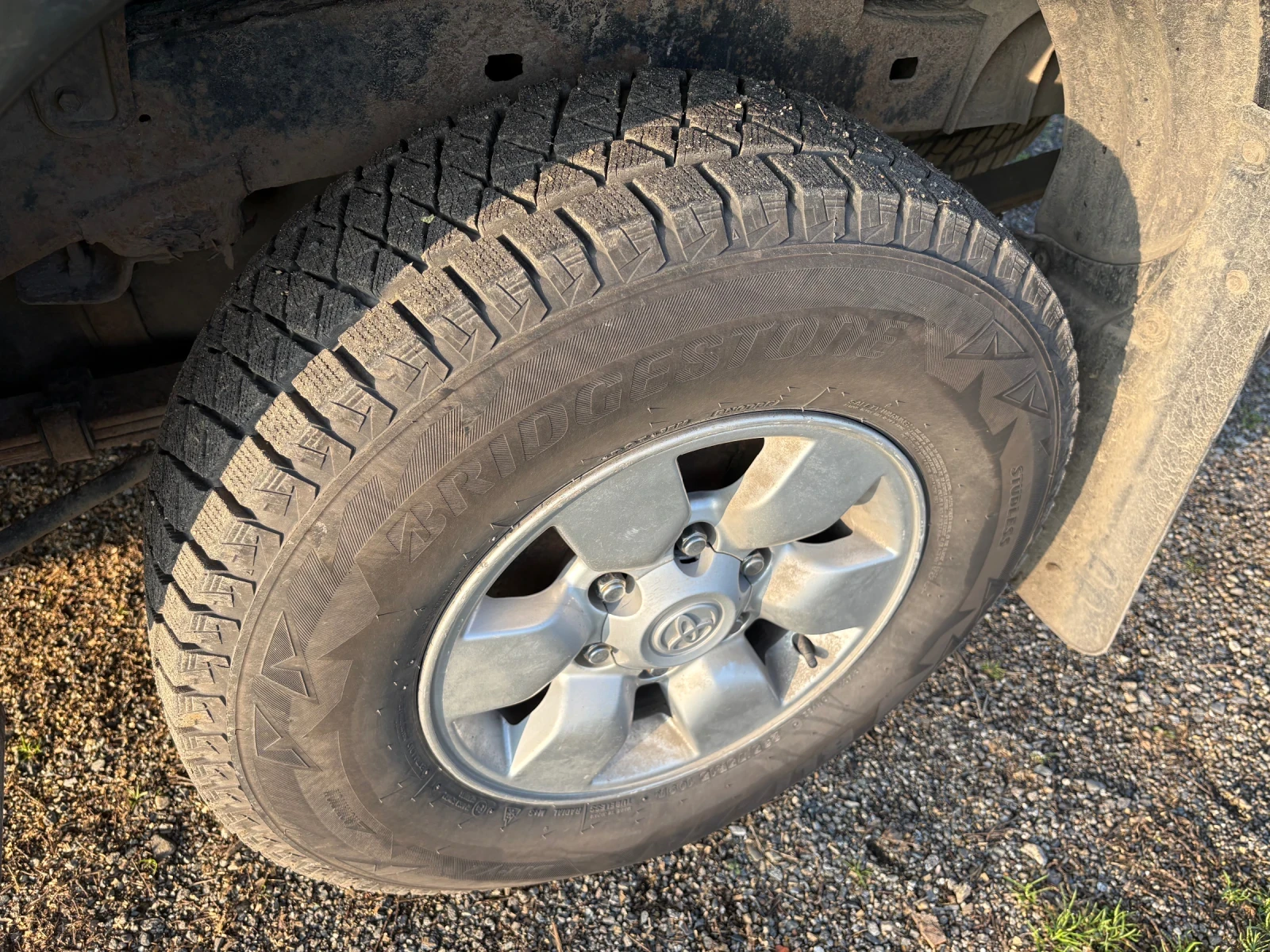 Toyota Hilux  - изображение 7