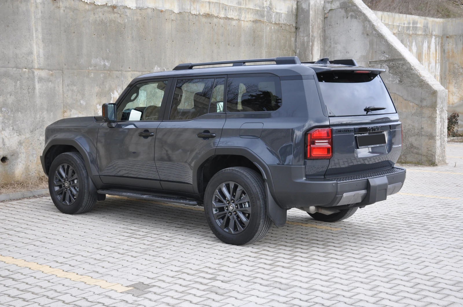 Toyota Land cruiser i Force Max/Luxury - изображение 6