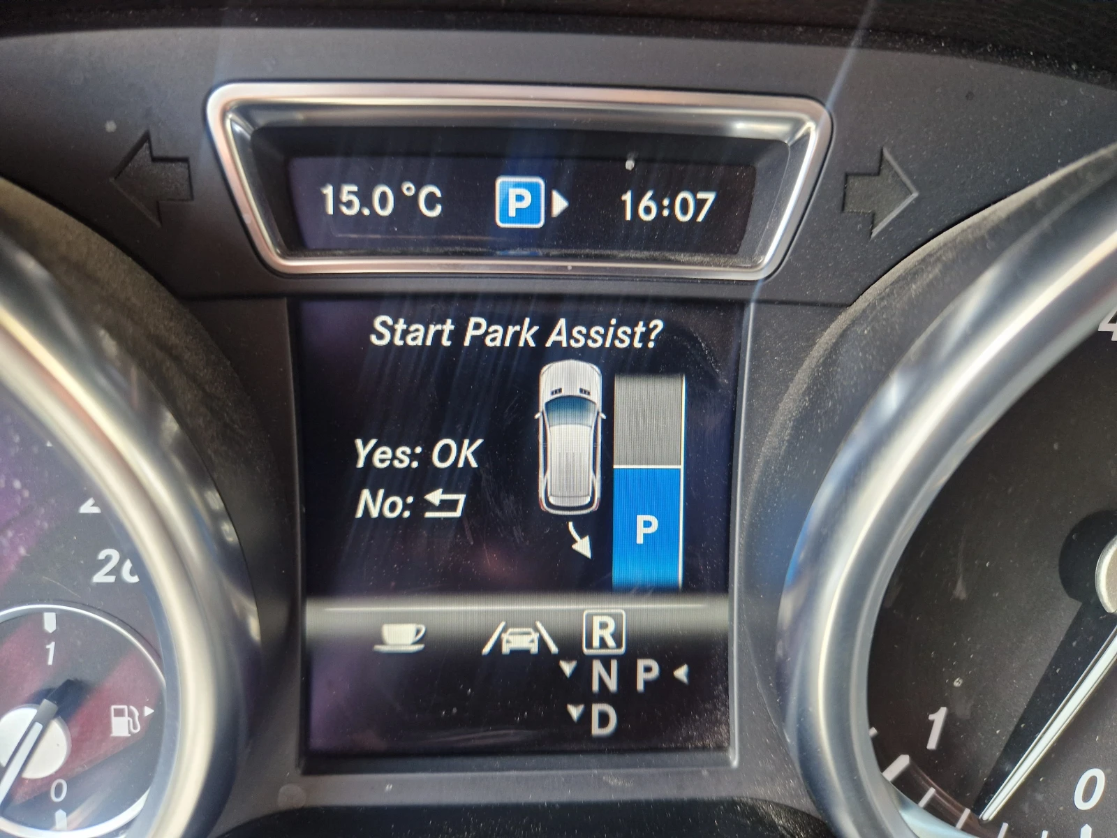 Mercedes-Benz ML 350 Камера Теглич Подгрев, снимка 16 - Автомобили и джипове - 54020229