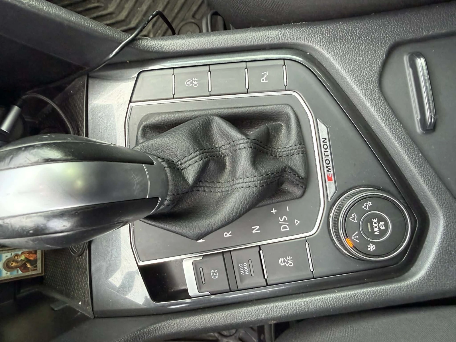 VW Tiguan 2.0 TDI 4x4 DSG 190 H/P LED HED UP, снимка 12 - Автомобили и джипове - 54299783