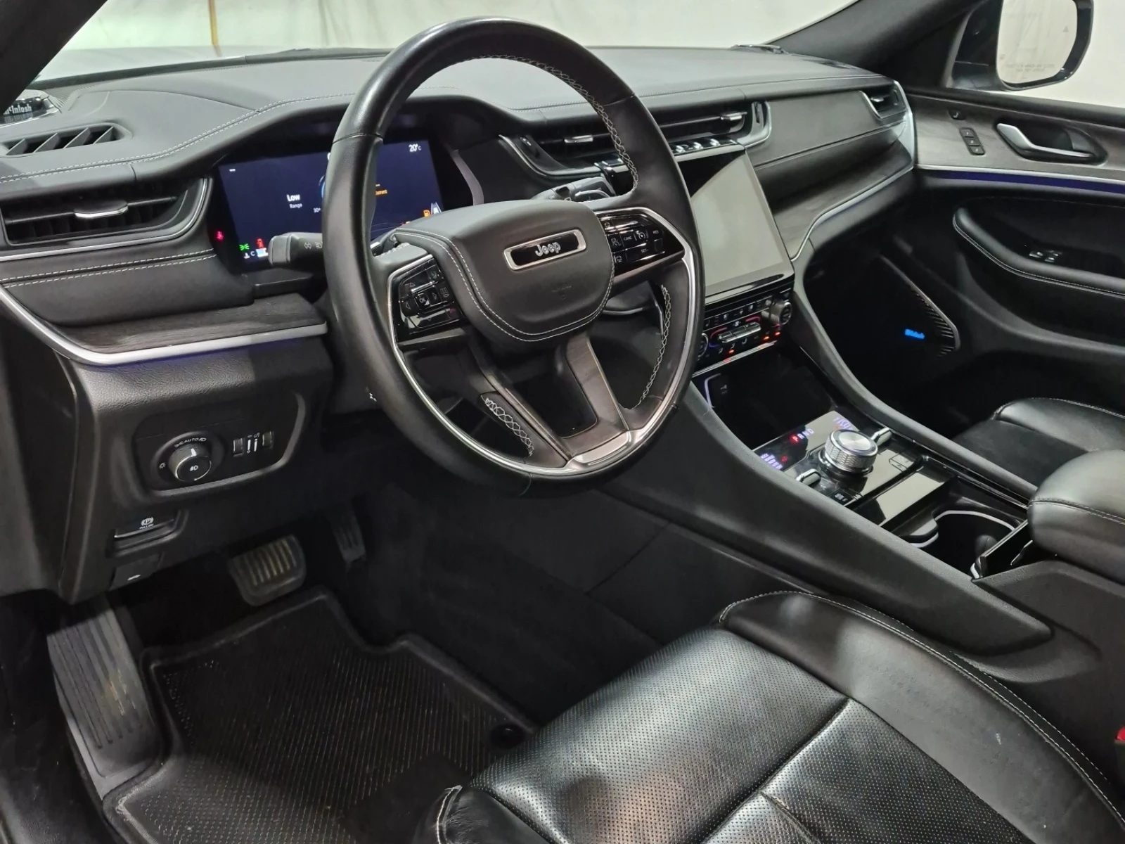 Jeep Grand cherokee L OVERLAND * 5.7 HEMI * AWD * CARFAX * , снимка 6 - Автомобили и джипове - 55117708