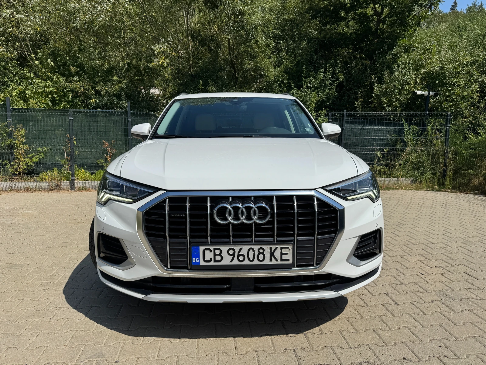 Audi Q3 40 TFSI, снимка 2 - Автомобили и джипове - 55823378