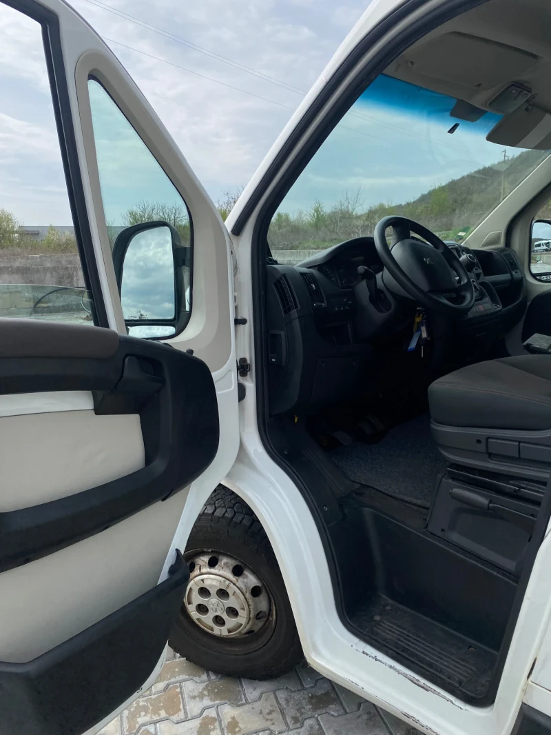 Peugeot Boxer, снимка 8 - Бусове и автобуси - 49654892